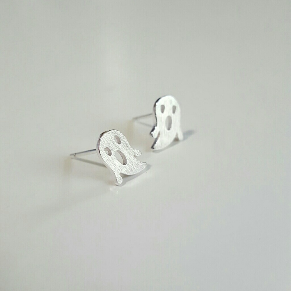 Silver Halloween Spooky Ghost Earrings costume holiday celebration Post - Picture 1 of 3